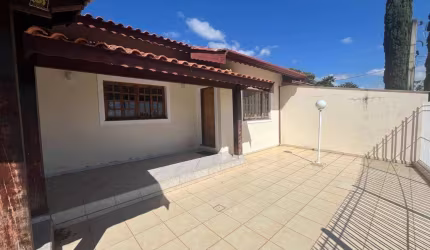 Casa com 3 dormitórios à venda, no Cidade Satélite em Atibaia/SP - CA5070