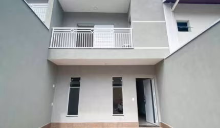 Casa com 3 dormitórios à venda, 160 m² por R$ 950.000,00 - Jardim Pacaembu - Atibaia/SP