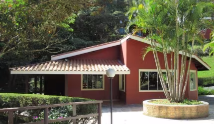 Chácara com 4 dormitórios à venda, no bairro Pinheirinho - Atibaia/SP - CH0190