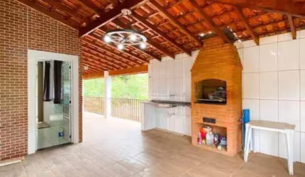 Chácara com 3 dormitórios à venda, no Jardim Maracanã - Atibaia/SP - CH0192