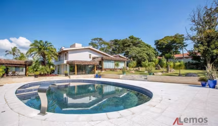 Casa de altíssimo padrão com 4 suítes à venda, no Vila Santista - Atibaia/SP - CA5746