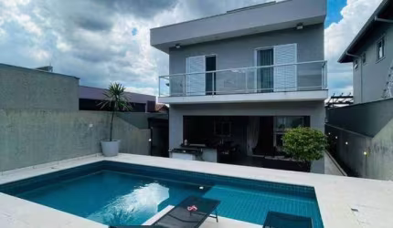 Casa Completa com Piscina e Churrasqueira no Condomínio Terras de Atibaia I