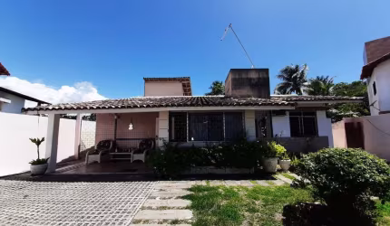 Casa com 3 quartos à venda no Vilas do Atlantico, Lauro de Freitas , 300 m2 por R$ 800.000