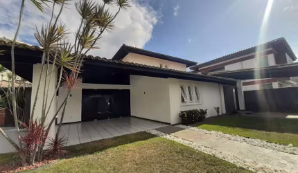Casa com 3 quartos para alugar no Vilas do Atlantico, Lauro de Freitas , 350 m2 por R$ 6.000