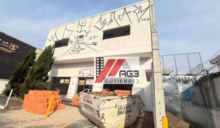 Prédio comercial com 4 banheiros e 14 vagas no Bairro do Limão