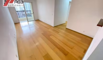 Apartamento de 2 dormitórios em andar alto com vista livre, suíte, varanda, lazer completo e uma vaga na Pompeia