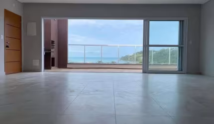 Linda Cobertura com Vista para o Mar