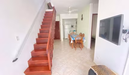 Praia Grande - Cobertura Duplex com 3 dormitórios, sendo 1 suíte e terraço gourmet.