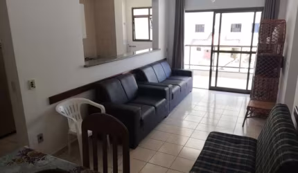 Apartamento na Praia Grande, 84m², 2 dormitórios, varanda e 1 vaga coberta