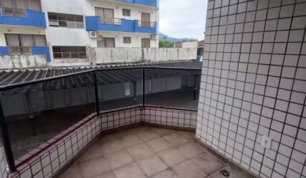 Apartamento de 2 dormitórios próximo da praia do Perequê açu