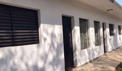 imóvel com 5 Kitnets na praia do Sape, o terreno com 350 metros