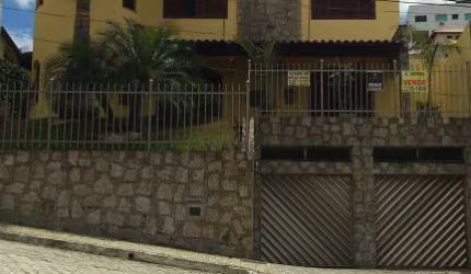 Casa com 5 dormitórios à venda, 400 m² por R$ 1.250.000,00 - Quintas das Avenidas - Juiz de Fora/MG
