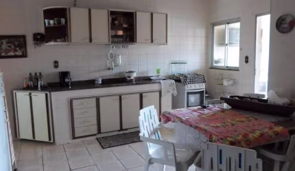 Casa Residencial à venda, Democrata, Juiz de Fora - .