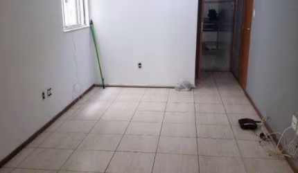 Apartamento com 2 dormitórios à venda, 80 m² por R$ 340.000 - Passos - Juiz de Fora/MG