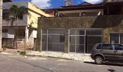 Casa à venda, 110 m² por R$ 650.000,00 - São Mateus - Juiz de Fora/MG