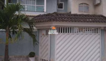 LINDA CASA NO CONDOMÍNIO VALE DAS PALMEIRAS NO BAIRRO DE CAMPO GRANDE, PRÓXIMO AO WEST SHOPPING.
