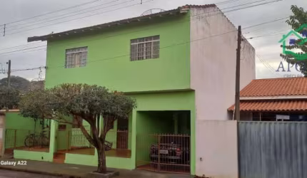 SOBRADO/BANDEIRANTES-Pr