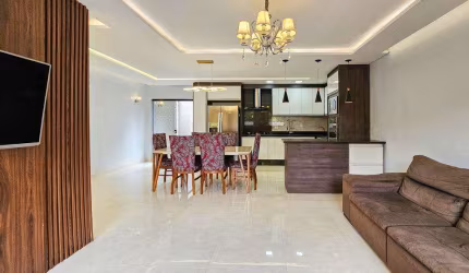 Tríplex com 3 dormitórios à venda, 180 m² por R$ 750.000 - Pinheirinho - Curitiba/PR