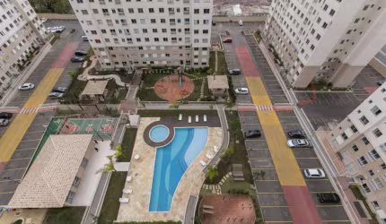Apartamento com 3 quartos à venda na Rua Reinaldo Stocco, 174, Pinheirinho, Curitiba, 60 m2 por R$ 375.000