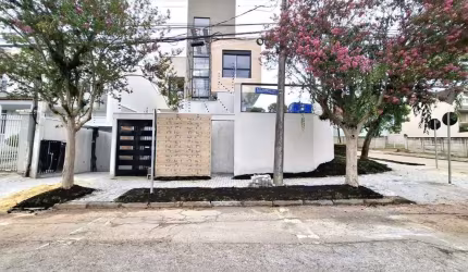 Sobrado com 3 suites à venda, 178 m² por R$ 1.547.000 - Guabirotuba - Curitiba/PR