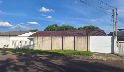 Terreno com duas casa não averbadas - R$ 430.000 - Pinheirinho - Curitiba/PR