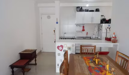 Apartamento com 3 dormitórios para alugar, 63 m² por R$ 3.066,00/mês - Cidade Industrial - Curitiba/PR