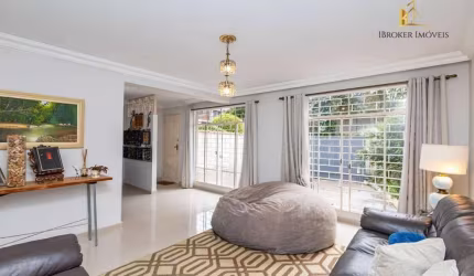 Sobrado com 3 quartos à venda, 166 m² por R$ 699.000 - Ahú - Curitiba/PR