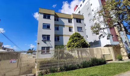 Apartamento  próximo ao CINDACTA II Base aérea de Curitiba com 3 quartos sendo 1 suite - 1 vaga - Bacacheri