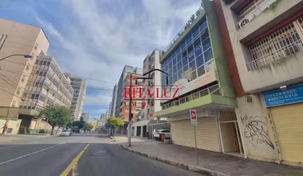 Sala comercial à venda na Avenida Independência, 706, Independência, Porto Alegre por R$ 150.000