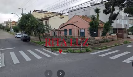 Casa com 2 quartos à venda na Rua Domingos Crescêncio, 584, Santana, Porto Alegre por R$ 680.000