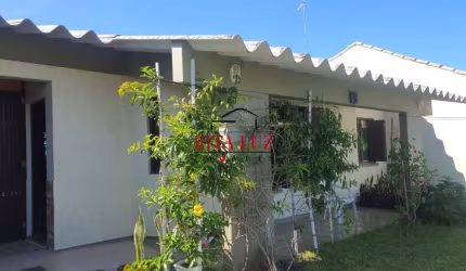 Casa com 3 quartos à venda na Nordeste, 19, Centro, Cidreira por R$ 216.000