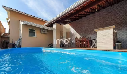 Belíssima casa com 4 quartos a venda em Jundiaí/SP