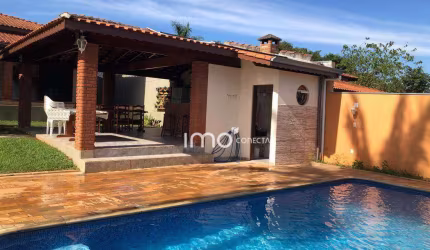 Chácara  com piscina, pomar, belo gramado, no bairro - PARQUE ESPELHO D AGUA - Jundiaí  - R$ 1.200.000 - Não Financia -