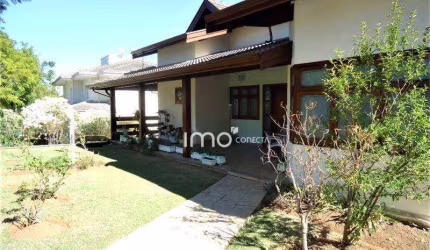 Casa  Cond.  Vista Alegre em Vinhedo SP  512m² A.C   826m² A.T.  4 Quartos sendo 3 Suítes, Área Gourmet Completa, Piscina , 6 vagas, Bela Vista !!!