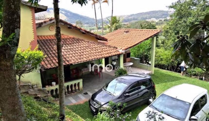 Vende se Chácara no Vale das Pedras -  Itupeva, 2.685m² A.T. não financia mas o preço é oportunidade !!!