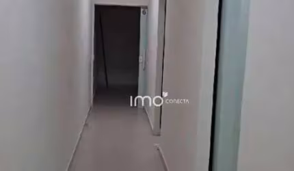 Prédio Comercial à Venda na Vila Vianelo!