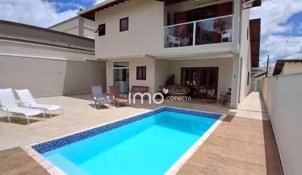 Vende se Bela Casa no Cond. Villaggio Capriccio em Louveira SP  350m² Construção 3 Suites + 1 Suíte para Hóspede , Piscina, Área Gourmet, Pomar  !