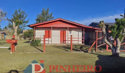 Cidreira - Barbada, Casa de fibra de vidro com 85m² mais anexo a 300m do mar