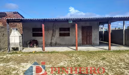 Oportunidade! Casa com 3 dormitórios em um terreno de 300m²
