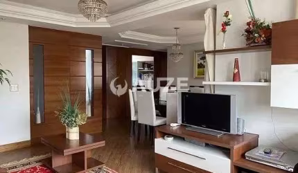 Apartamento no Água Verde,com 4 Dormitórios 1 Suíte.