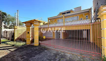 Casa alto padrão averbada com 419,26m² em terreno de 660m²