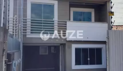 Sobrado frente para rua na melhor região do Cajuru