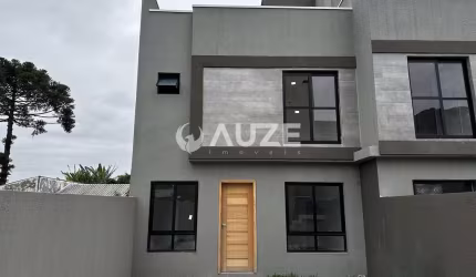 Espaçoso e Ensolarado Triplex com Amplo Terraço e Jardim, 3 quartos sendo 1 suíte