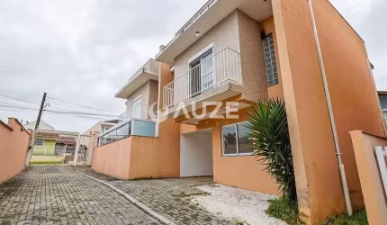 Lindo sobrado em condomínio em localização privilegiada