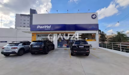 Loja locada para farmácia no Juvevê – ideal para investimento
