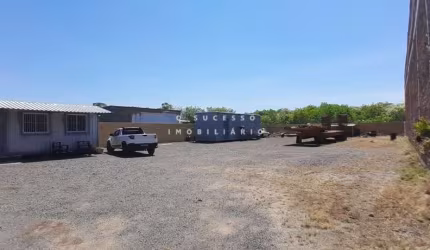 Terreno comercial para alugar na Ary Dias Ferreira, 340, Niterói, Canoas por R$ 8.000