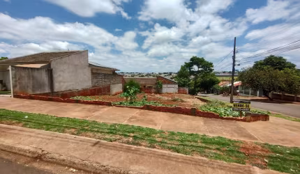 TERRENO DE ESQUINA