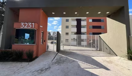Apartamento incrível na Costeira: espaço, praticidade, sacada com churrasqueira e uma localização q