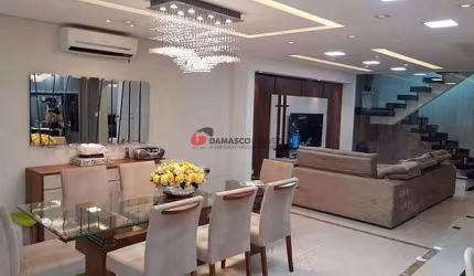 Sobrado à venda 3 Quartos, 3 Suites, 5 Vagas, 480M², Santa Paula, São Caetano do Sul - SP