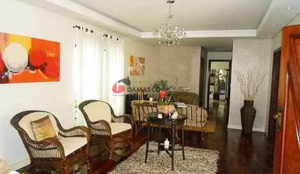 Sobrado à venda 3 Quartos, 3 Suites, 5 Vagas, 360M², Jardim São Caetano, São Caetano do Sul - SP